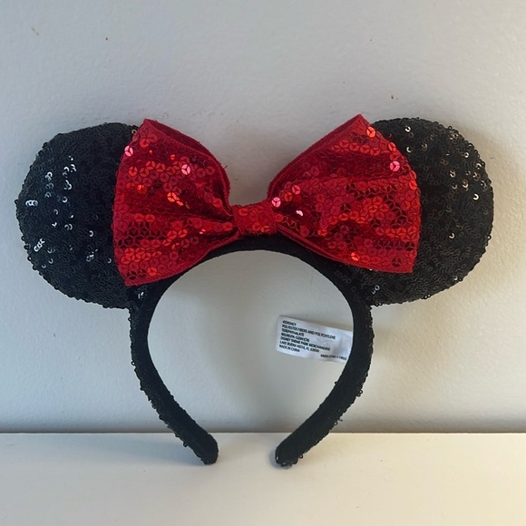 Disney Black and Red Sequin Minnie Mouse Ears Headband 💗 - Picture 1 of 2